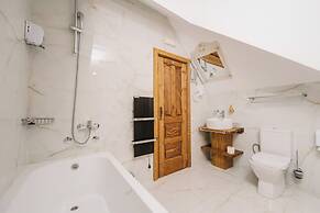Hotel PORTO TARA