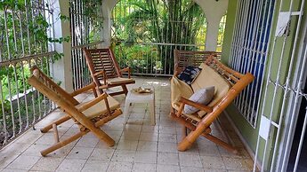 CASA TROPICAL  RD