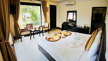 Champa Resort