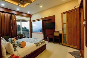 Aveda Munnar Mountains and Mist