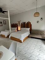 Boquete Firefly Inn