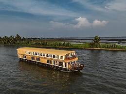 Luxury Houseboat