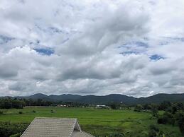 Lanna Inthan Hotel & Resort