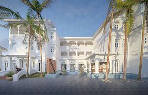Lanna Inthan Hotel & Resort