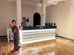 Hotel Home Alone