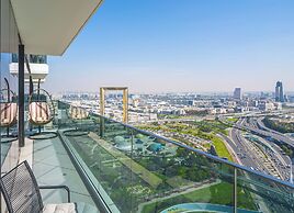HomesGetaway-2BR Apt in 1 Residences