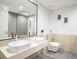 HomesGetaway-2BR Apt in 1 Residences