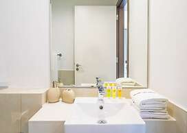 HomesGetaway-2BR Apt in 1 Residences