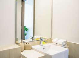 HomesGetaway-2BR Apt in 1 Residences