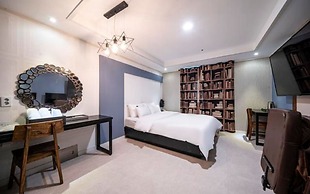 Changwon Hotel Baba