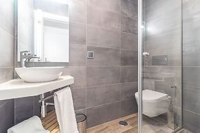 Avenue 41 Guest House