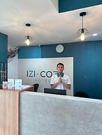 IZI COZI HOTEL KEMAYORAN