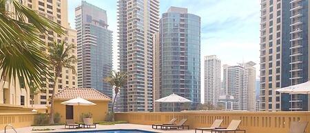 LUX The JBR BlueWaters View Suite 2