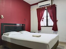 Metro Hotel Bekasi by Cocotel