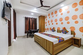 Fabexpress Abode Inn