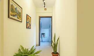 FabExpress The Guest House