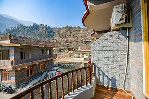 Fabhotel Snower