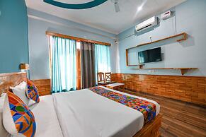 Fabhotel Snower