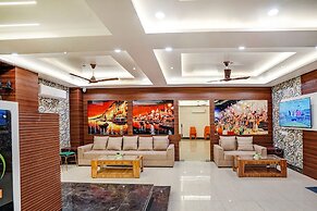 Fabhotel Nandini Grand