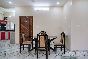 Fabhotel Perams Grand Inn