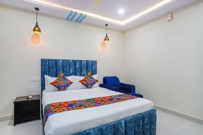 Fabhotel Grand Broholic