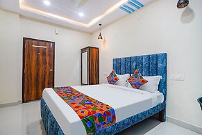Fabhotel Grand Broholic