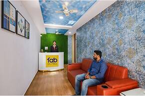 Fabhotel Grand Broholic