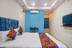 Fabhotel Grand Broholic