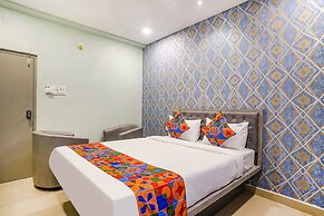Fabhotel Lio7 Grand