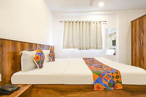 FabHotel The King Palace