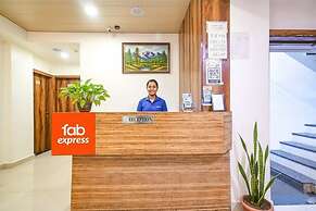 FabHotel The King Palace