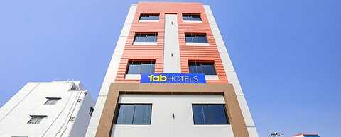 Fabhotel Royal Stay