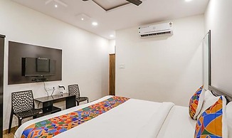 Fabhotel Royal Stay