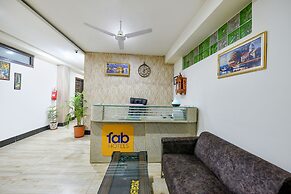 Fabhotel Ess Pee Grand