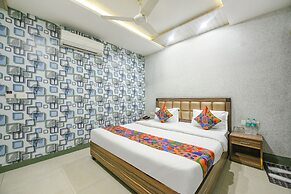 Fabhotel Ess Pee Grand