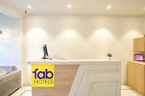 FabHotel JHS Studio- Nr. Phase 1 Metro Station Gurgaon