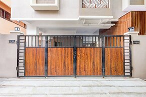 FabHotel Home Tree Service Apartment I