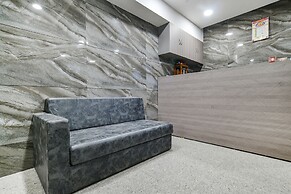 Fabhotel Classic Inn