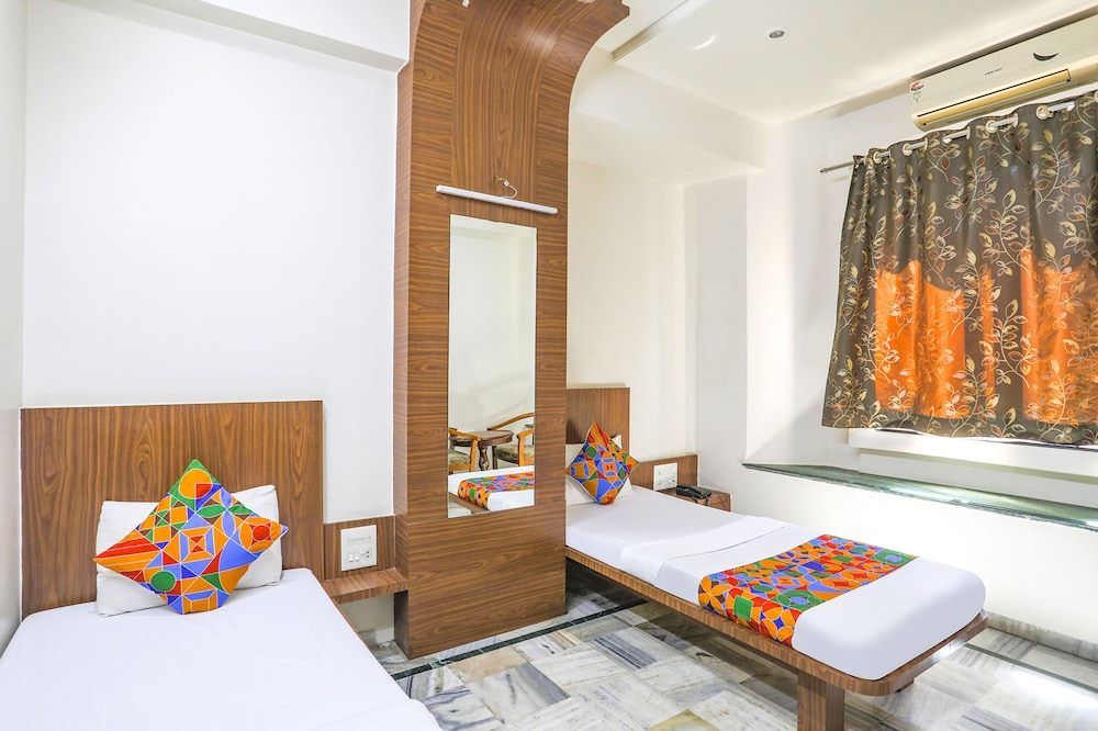 Fabhotel City Palace I