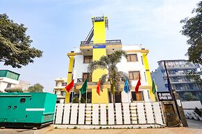 FabHotel The Indian