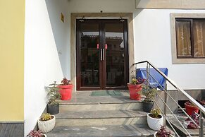 FabHotel The Indian