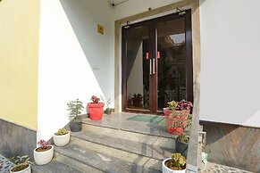 FabHotel The Indian