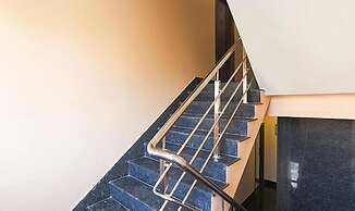 Fabhotel Aspiring Inn