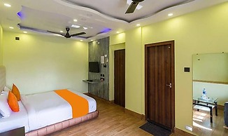 Fabhotel Aspiring Inn