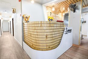 Fabhotel 7 Star