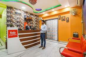 FabHotel Nest