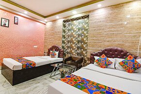 FabHotel Nest