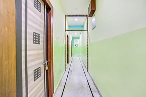 FabHotel Nest