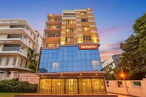 FabHotel Nest