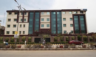 Fabhotel Prime B City Mark